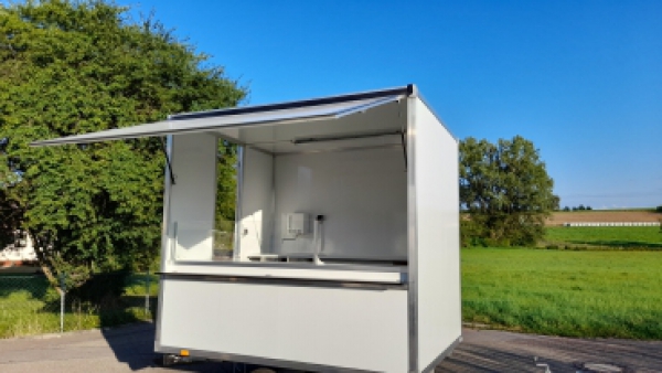 Verkaufsanhänger Grillstation